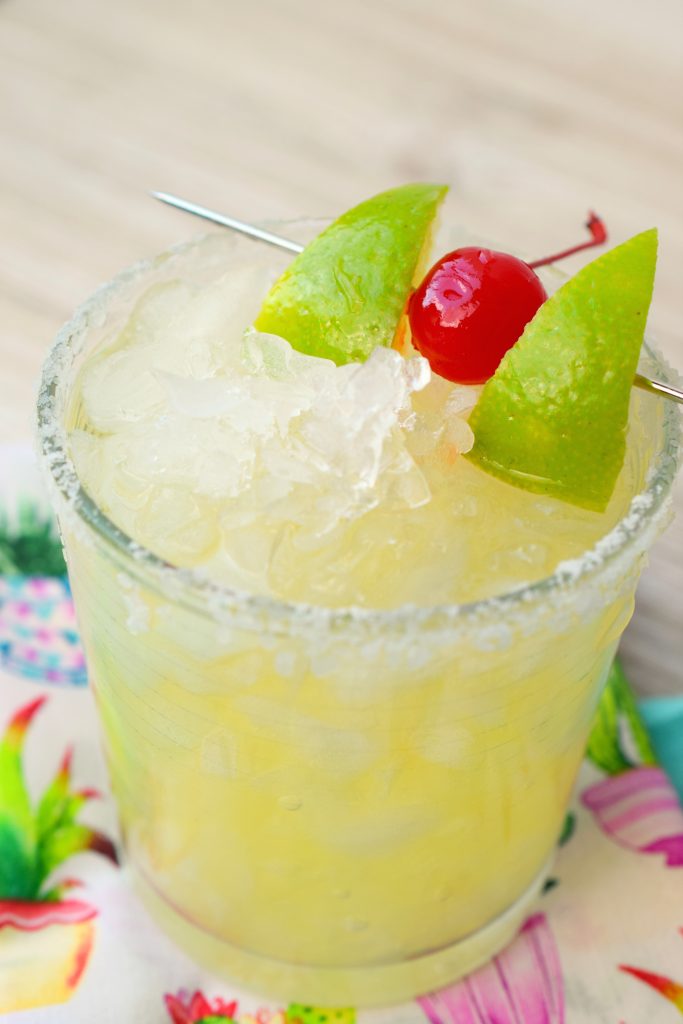 Love a good margarita? Then you have to try this amazing Italian Margarita. This cocktail has a rich flavor that's perfect for parties and entertaining.