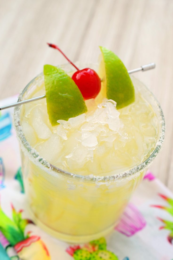 Love a good margarita? Then you have to try this amazing Italian Margarita. This cocktail has a rich flavor that's perfect for parties and entertaining.