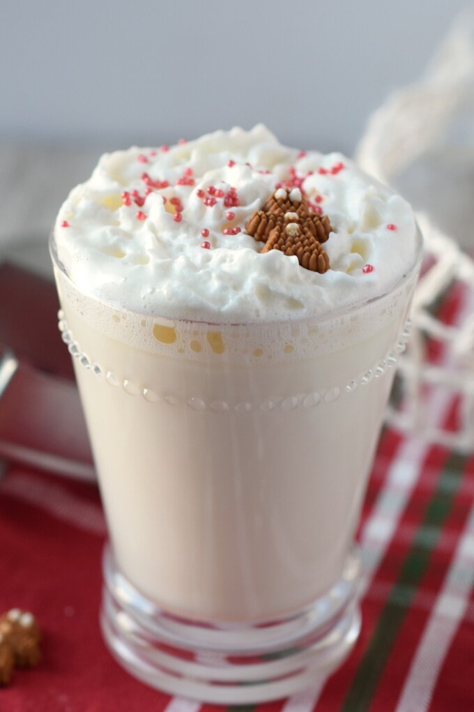 Gingerbread White Hot Chocolate